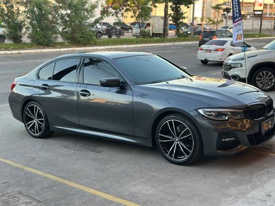 BMW 320i 2.0 16V TURBO FLEX M SPORT AUTOMÁTICO BMW 320i 2.0 16V TURBO FLEX M SPORT AUTOMÁTICO